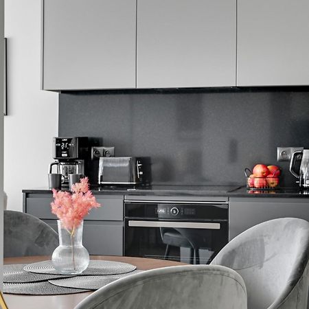 Scala 60K City Center Apartments With Parking By Lion Apartments Gdaňsk Exteriér fotografie
